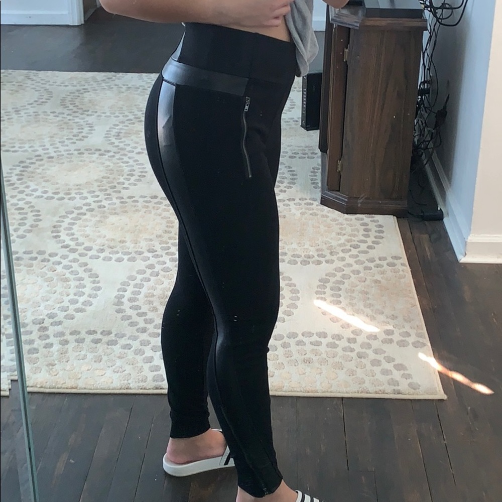 Athleta Commute Leggings
